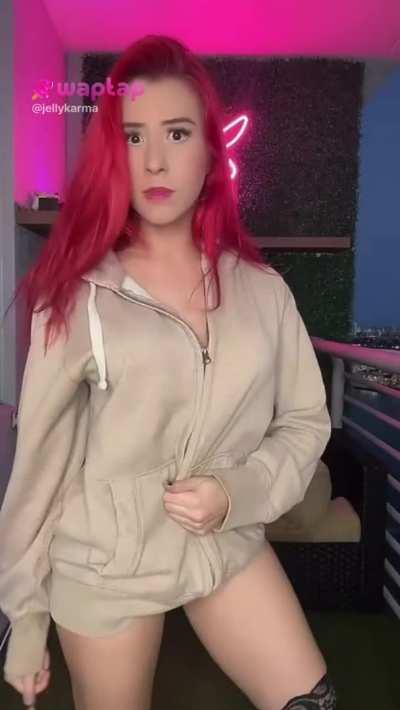 Redhead boobs